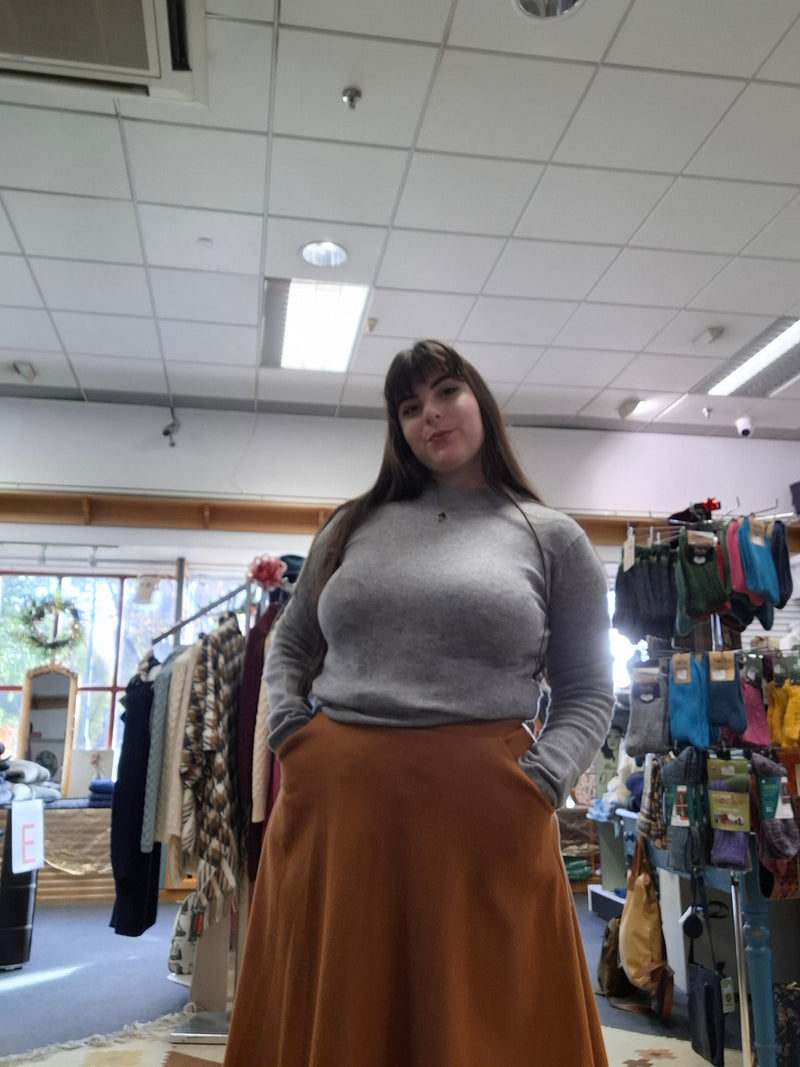 Turtle-Neck Sweater – Wool Cashmere