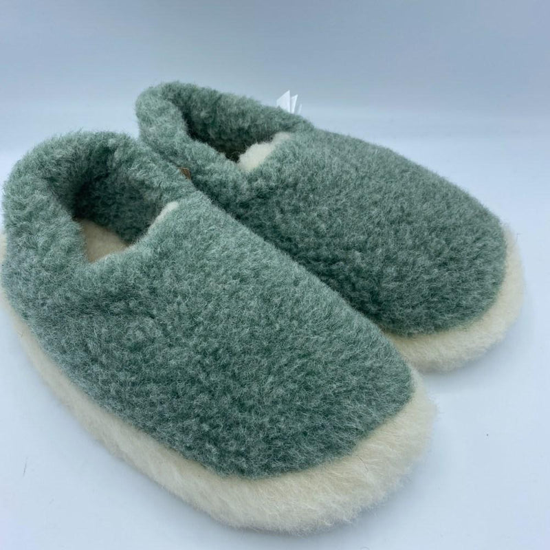 Aran Scarf, Hat and Slippers Gift Box
